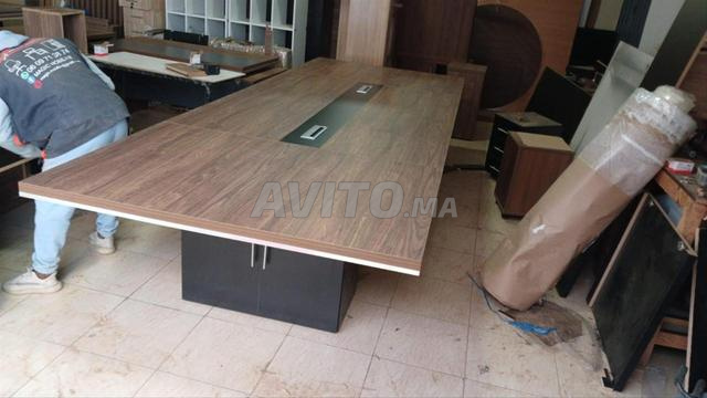 طاولة اجتماع تصنيع محلي - 2
