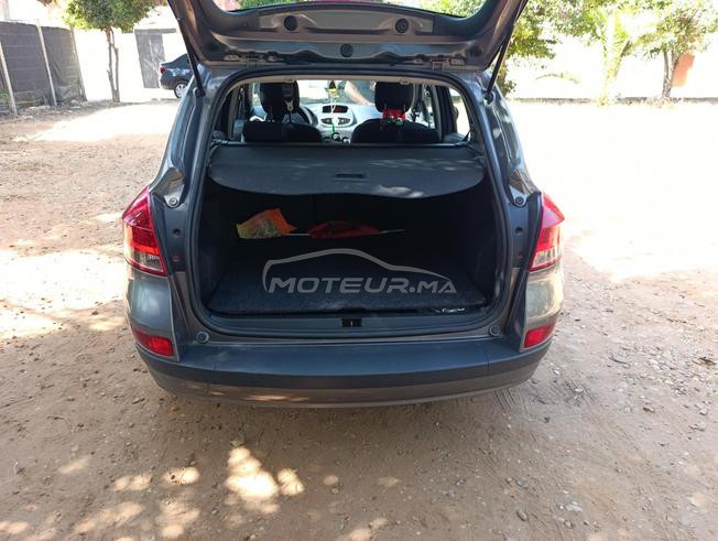 Renault Clio 3 modèle 2012 kharja man farnce 