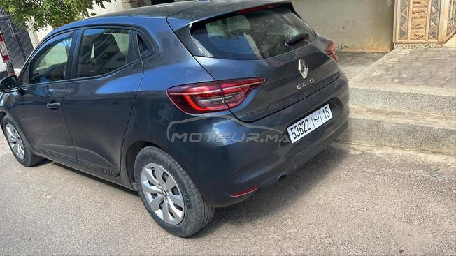 clio 5 2022 très bon état 