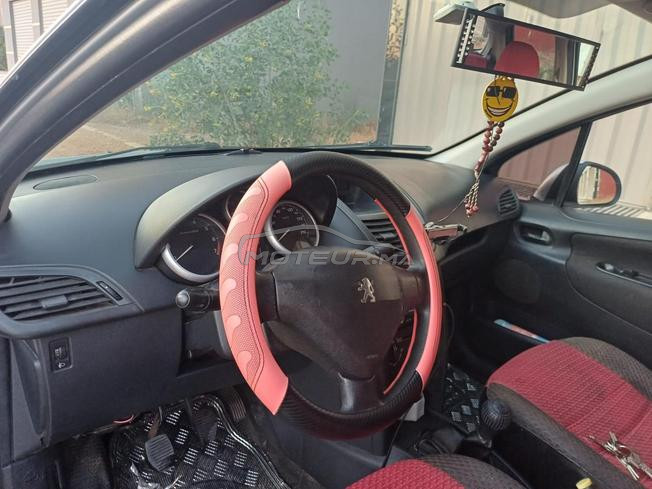 Peugeot 207 Essence Manuelle 2009 à Casablanca