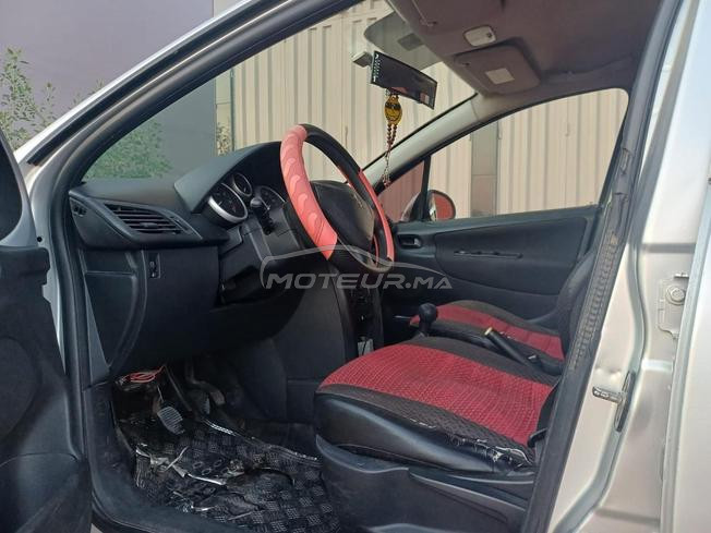 Peugeot 207 Essence Manuelle 2009 à Casablanca