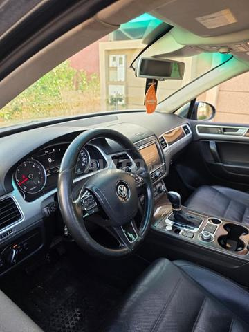 Volkswagen Touareg Pullman - 2