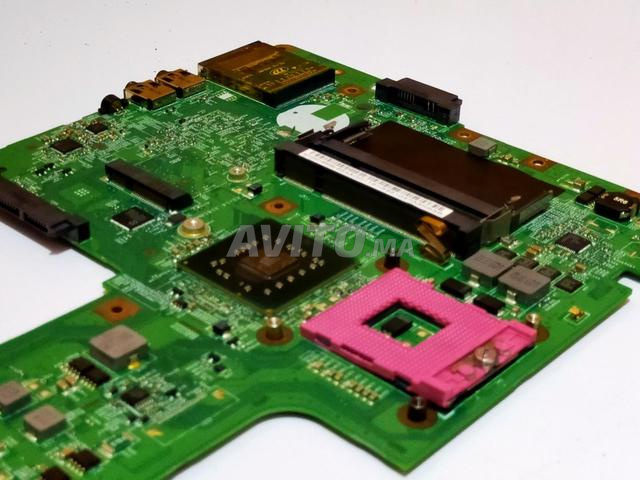 Carte mère Dell Inspiron 1545 à vendre pièces détachées