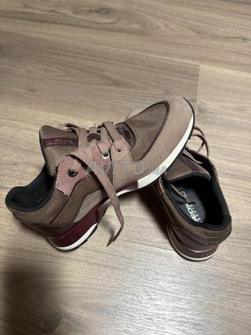 Geox نسائي - 2