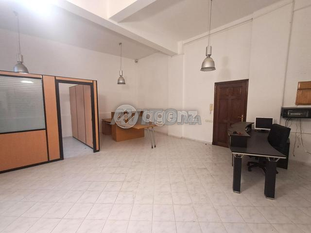 CMN-SI-1698 - Bureau à vendre à Bourgogne Est - 2