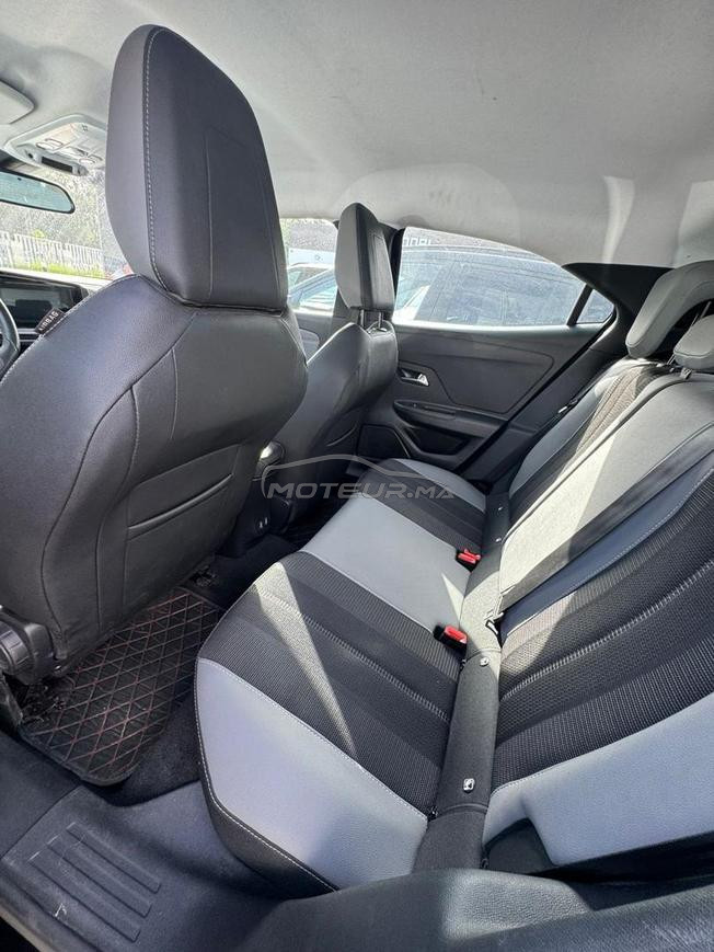 Opel mokka Essence Automatique 2025 à Mohammedia