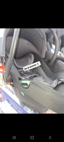 Siège auto pour bébé - 2