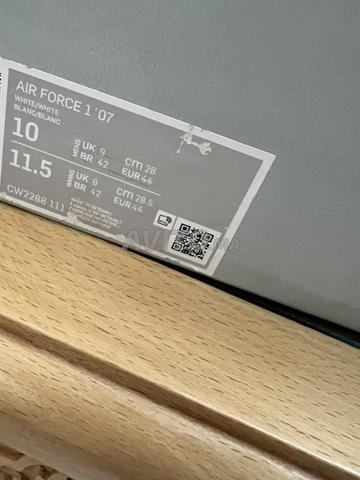 Nike Air Force One blanches 42* original neuf - 2