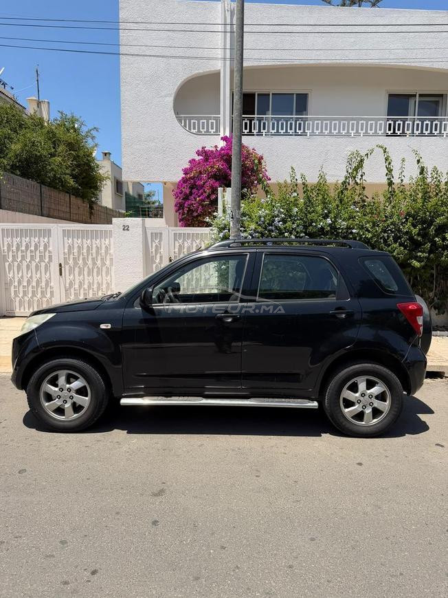 la voiture très bonne état généralement 