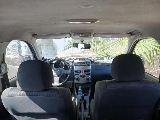 la voiture très bonne état généralement 
