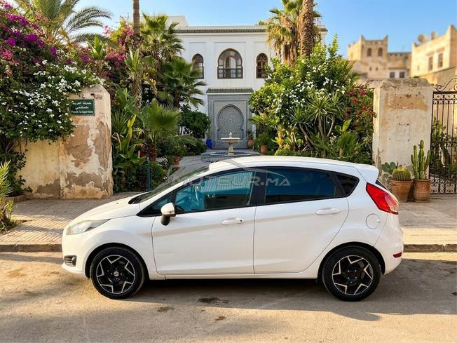 Ford fiesta trend plus modèle fin 2016 Diesel 