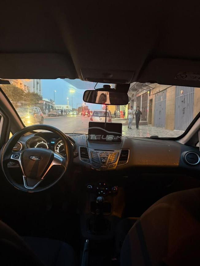 Ford fiesta trend plus modèle fin 2016 Diesel 