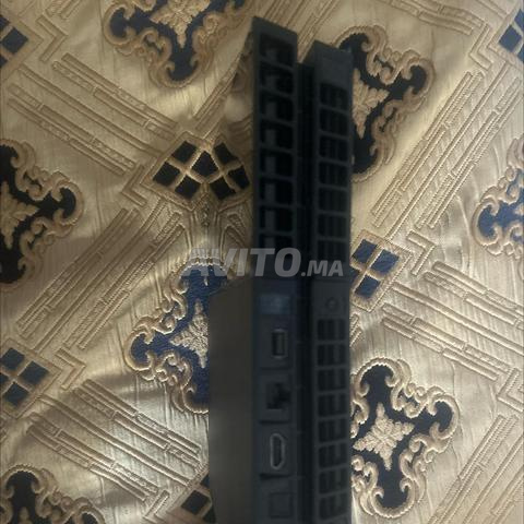 PlayStation 4 Slim 500GB en très bon état - Oujda - 2