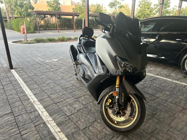 TMAX 560 Tech Max Dédouané 2022 – 32.000kms - 2