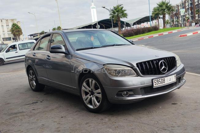Mercedes-Benz 220 Diesel Manuelle 2008