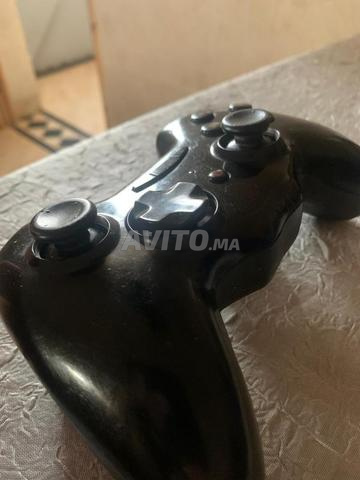 Manette PlayStation 3 design Xbox - 2