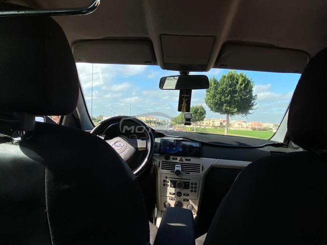Opel Astra Diesel Manuelle 2009 à Kénitra