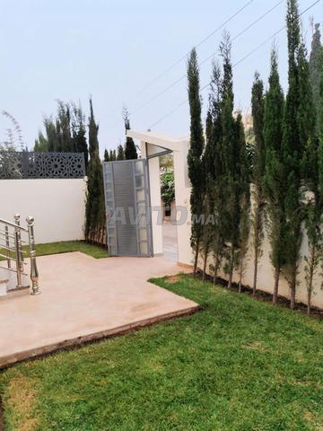 Appartement à louer 300 m² à Agadir - 2
