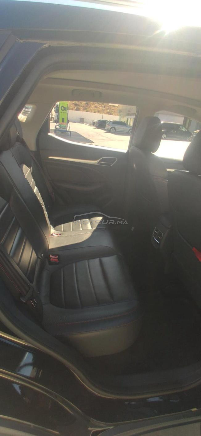 je mets en vente MG ZS Trophy