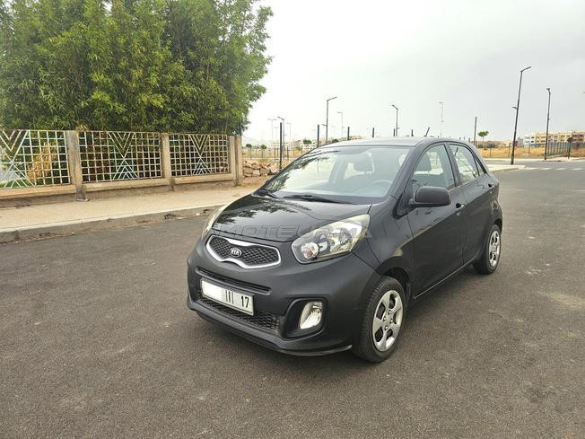 Kia Picanto Essence  à Fès