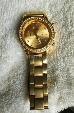 Montre Geneva femme couleur or avec strass - 2