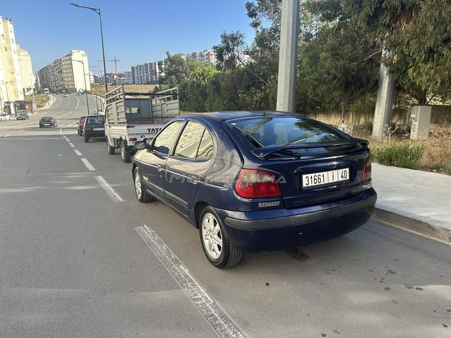 Renault Megane Diesel Manuelle 2002 à Tanger