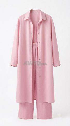 Nouvelle tenue en excellent état (à vendre) - 2