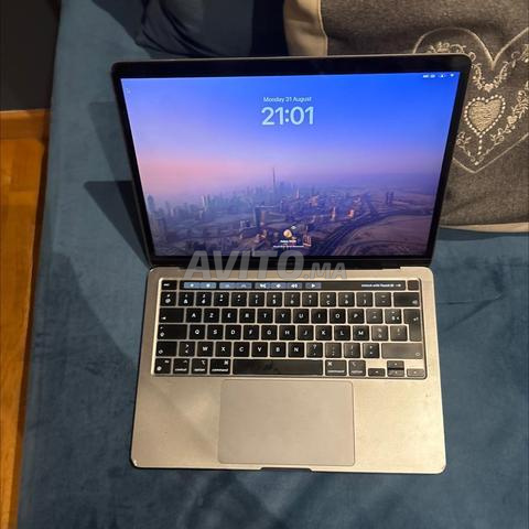 ماك بوك برو M2 13 بوصة، 2022 للبيع - 2