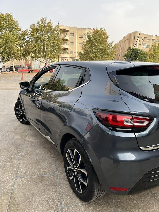 Clio 4 model 2019 intense