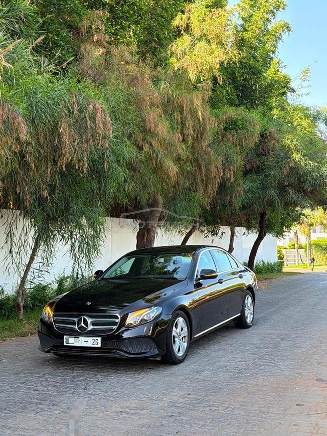 Mercedes-Benz E220