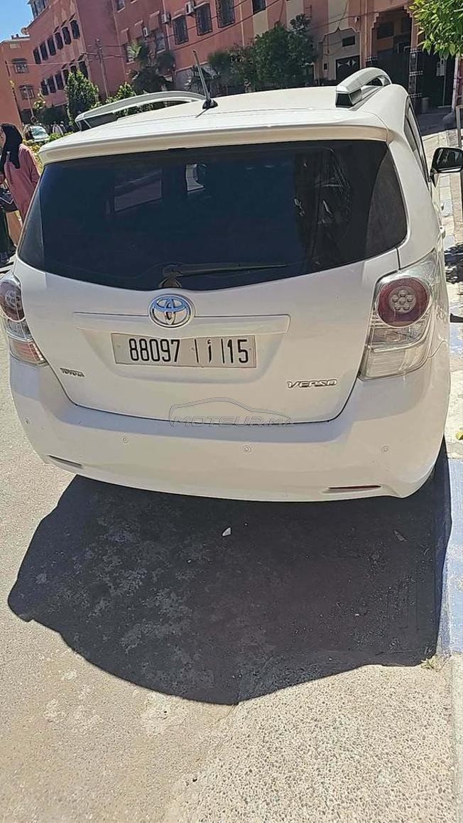 toyota verso 2012 très bon état 