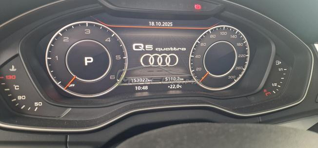je met ma voiture a vendre en excellente etat .