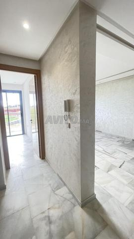 Studio neuf à louer à côté de Casanearshore