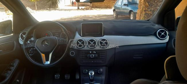 Mercedes Class B180 modèle 2013 en bon état