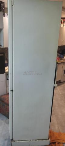 ثلاجة Whirlpool ببابين - حالة ممتازة - 2