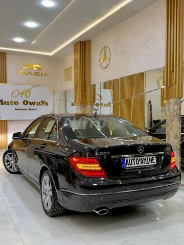 Mercedes-Benz 220 Diesel Automatique 2013 à Oujda