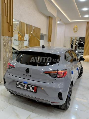 Renault Clio 5 Diesel Manuelle 2025 à Oujda