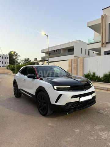 Opel Mokka Essence BVA 2023 à Fès