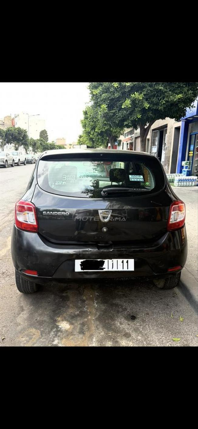 Dacia sandero modèle 2013 ma fihach la clim