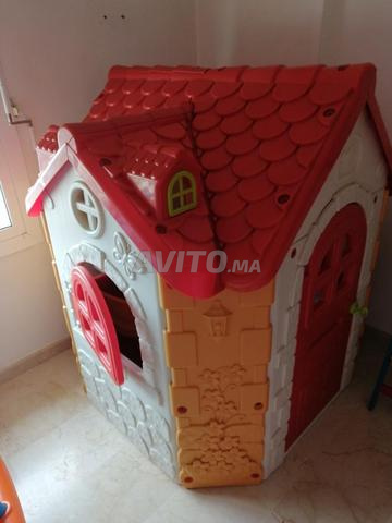 Maison de jeu Toboggan pour enfant très bon état - 2