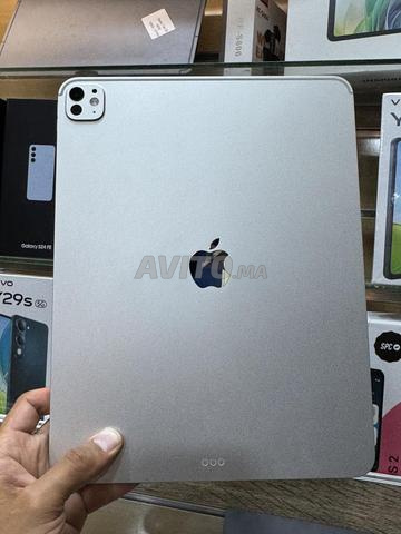 آيباد برو 13 بوصة M5 256 جيجابايت بطارية 100%