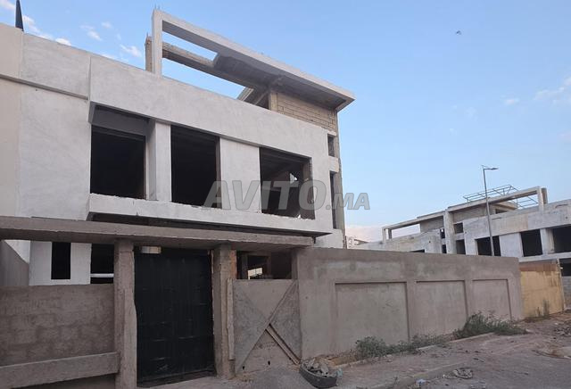 VILLA SEMI FINIE 440M ROUTE AIN CHKEF