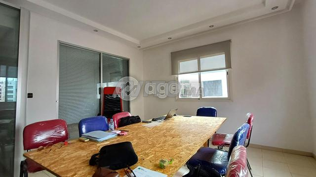 CMN-MA-2374 - Appartement à vendre à Maârif