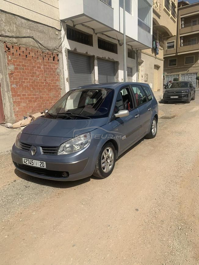 Renault grand scenic 