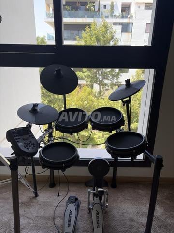 بطارية إلكترونية Alesis Nitro Mesh Kit