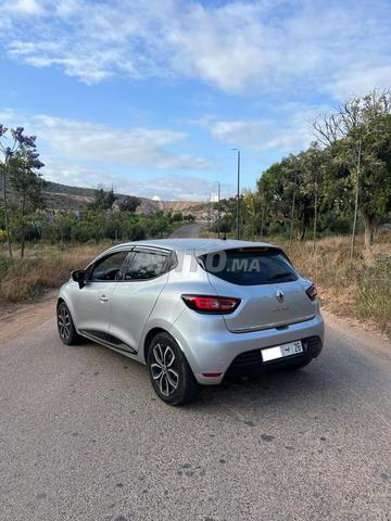 Renault Clio Diesel Manuelle 2019 à Agadir - 2