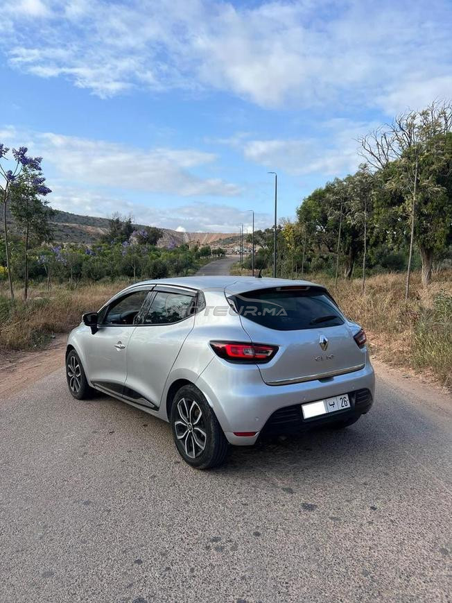 Renault Clio Diesel Manuelle 2019 à Agadir