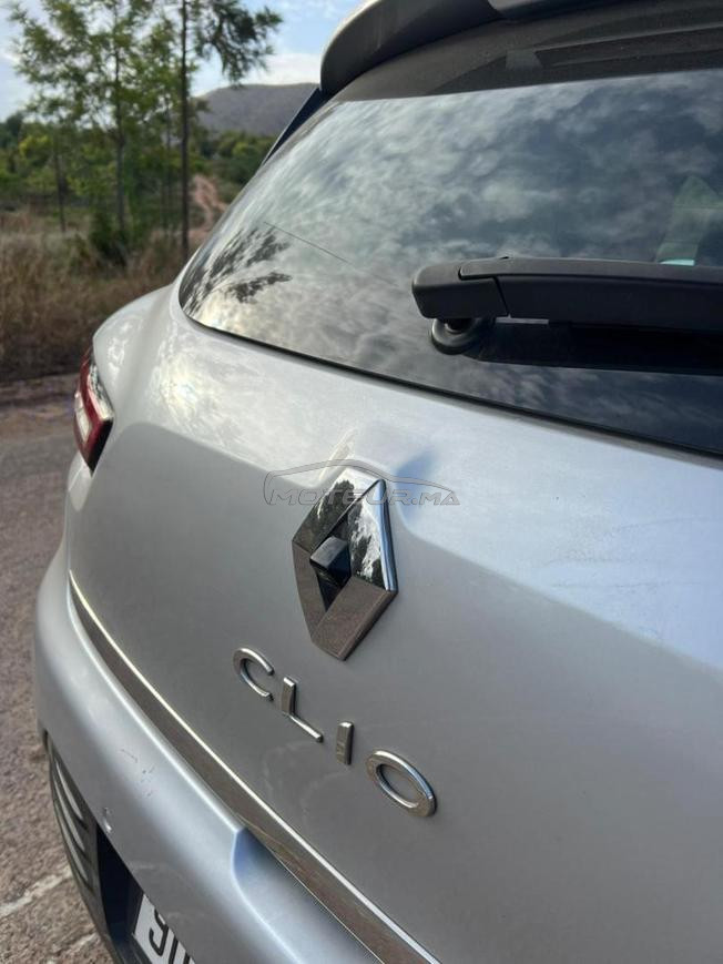 Renault Clio Diesel Manuelle 2019 à Agadir