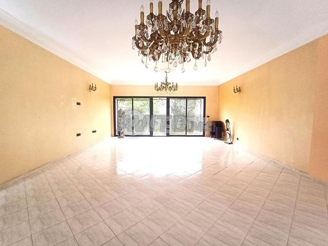 CMN-HA-1743 - Villa à vendre à Oulfa - 2