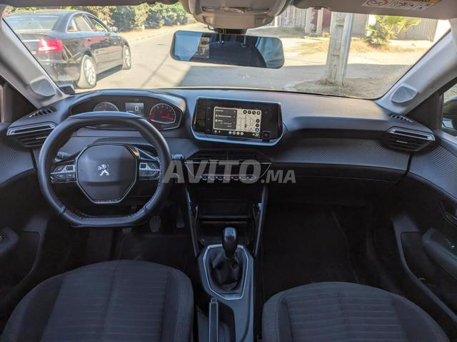 Peugeot 208 Diesel Manuelle 2021 à Fès - 2